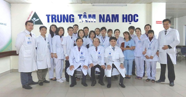 Đội ngũ bác sĩ tại trung tâm nam học bệnh viện Việt Đức giỏi chuyên môn, giày kinh nghiệm