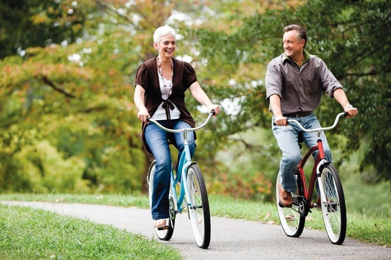 Đạp xe giúp tăng sự linh hoạt giữa các khớp xương