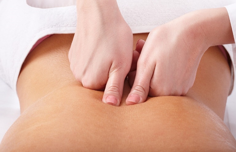 Massage mô giúp giảm căng cứng cơ
