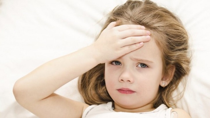Đau đầu migraine ở trẻ em khiến trẻ rất đau đớn, khó chịu