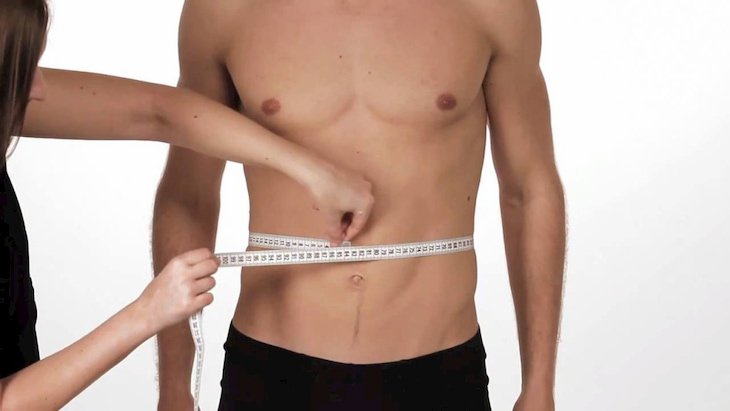 Theo dõi vòng hai thường xuyên để giám sát hiệu quả quá trình giảm mỡ bụng