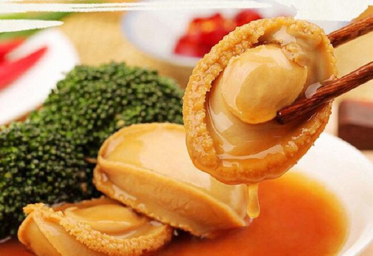 Bào ngư khô có giá dao động từ 6 triệu đồng trở lên 1kg