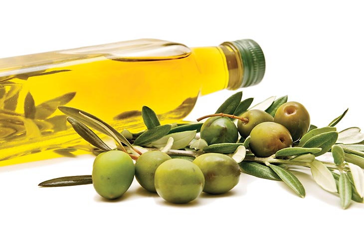 Chứa nhiều omega 3, vitamin nên dầu oliu phù hợp để thay thế chất nhờn âm đạo khi quan hệ
